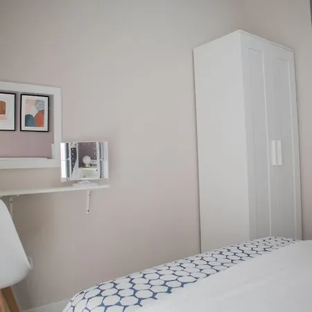 Sara's - Modern Near Metro, Perfect For Families And Groups In * Řím