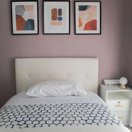 Apartmán Sara's - Modern Near Metro, Perfect For Families And Groups In